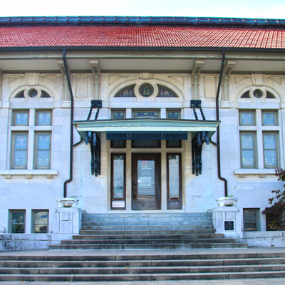 Pittsburg Public Library