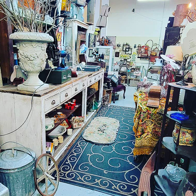 Paradise Mall Flea Market 